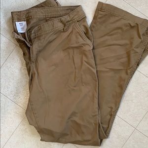 Old Navy sz 14 Tall khaki pants. Bootcut